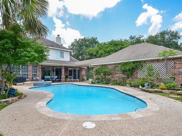 7103 Adobe Meadows Court, Sugar Land TX 77479