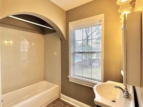 846 W 43rd Street, Houston TX 77018