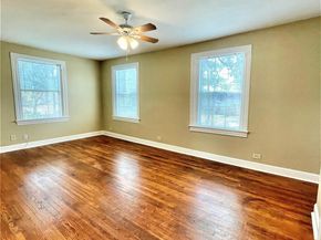 846 W 43rd Street, Houston TX 77018