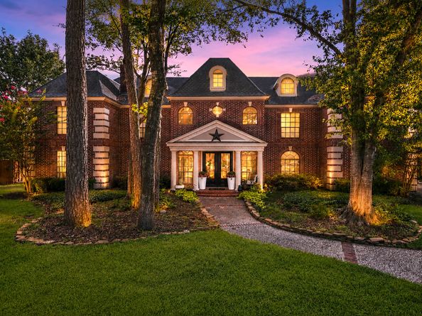 5230 Wincroft Court, Houston TX 77069
