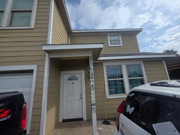 1819 Debeney Drive, Houston TX 77039