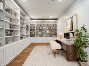 2047 Westcreek Lane 603, Houston TX 77027