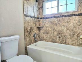 4231 SOUTHCHASE Lane, Houston TX 77014