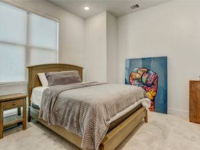 1104 Ennis Street, Houston TX 77003