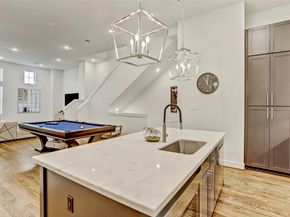 1104 Ennis Street, Houston TX 77003