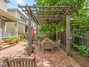 412 W 25th Street, Houston TX 77008