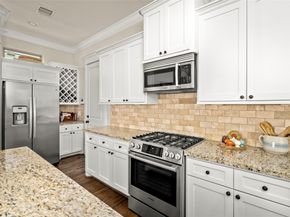 412 W 25th Street, Houston TX 77008