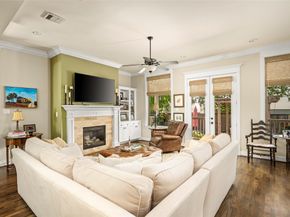 412 W 25th Street, Houston TX 77008