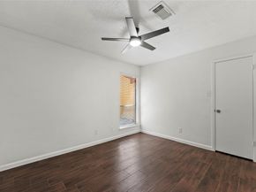 15362 Meadow Village Drive, Houston TX 77095