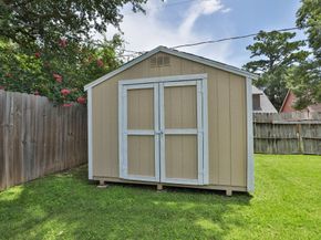 15822 Whipple Tree Drive, Houston TX 77070