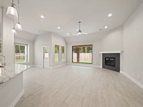 2140 Golden Spruce Lane, Conroe TX 77301