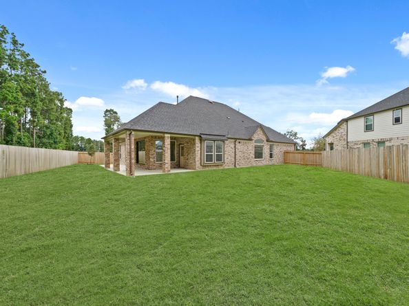 2140 Golden Spruce Lane, Conroe TX 77301