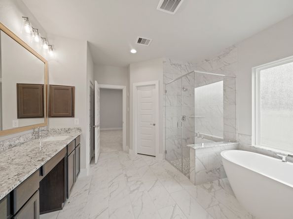 2140 Golden Spruce Lane, Conroe TX 77301