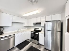 2016 Main Street 902, Houston TX 77002