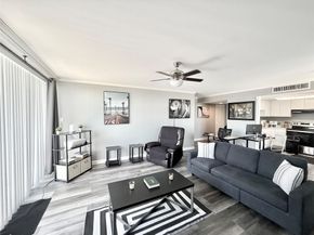 2016 Main Street 902, Houston TX 77002