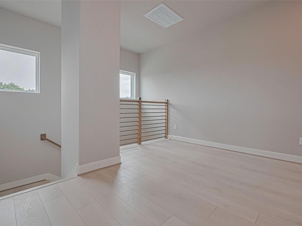 8933 Grovner Place, Houston TX 77055