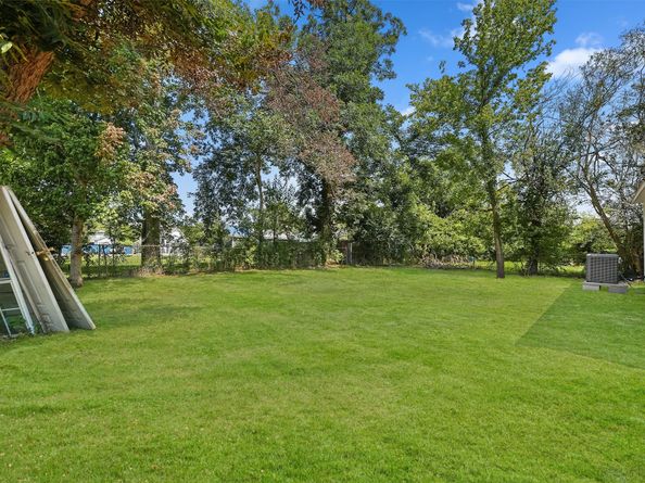 7413 W Knoll Street, Houston TX 77028