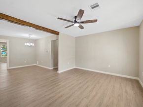 7413 W Knoll Street, Houston TX 77028