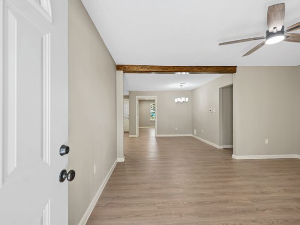 7413 W Knoll Street, Houston TX 77028