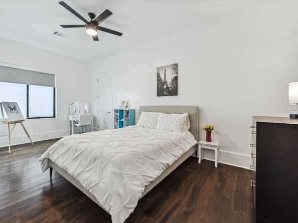 1010 Waltway Drive, Houston TX 77008