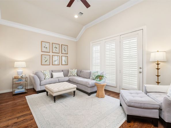 5956 Kansas Street, Houston TX 77007
