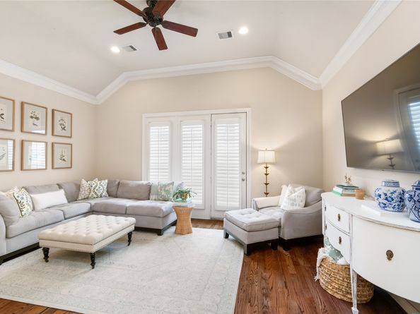 5956 Kansas Street, Houston TX 77007