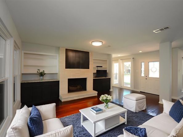 2906 Shadowdale Drive, Houston TX 77043