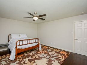 2906 Shadowdale Drive, Houston TX 77043