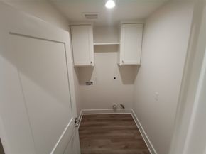 5217 Pickfair Street, Houston TX 77026