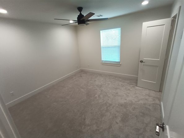 5217 Pickfair Street, Houston TX 77026