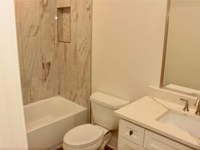 5217 Pickfair Street, Houston TX 77026