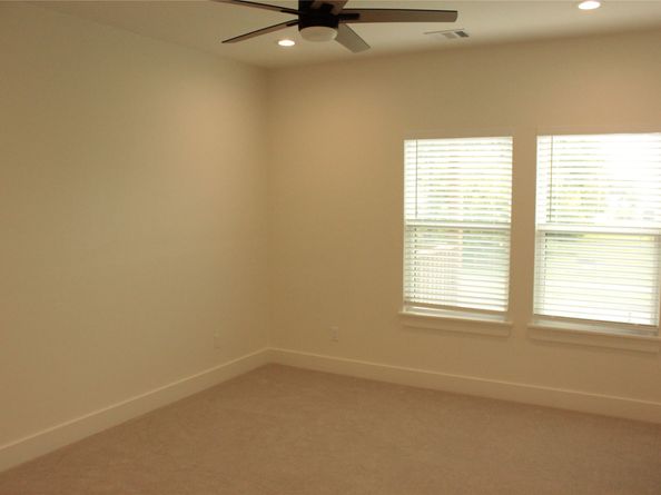 5217 Pickfair Street, Houston TX 77026