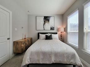 432 N Live Oak Street, Houston TX 77003