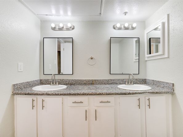 6200 W Tidwell Road 2608, Houston TX 77092