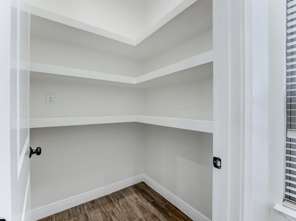 2 E Wavy Oak Circle, Spring TX 77381