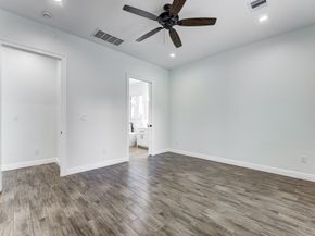 2 E Wavy Oak Circle, Spring TX 77381