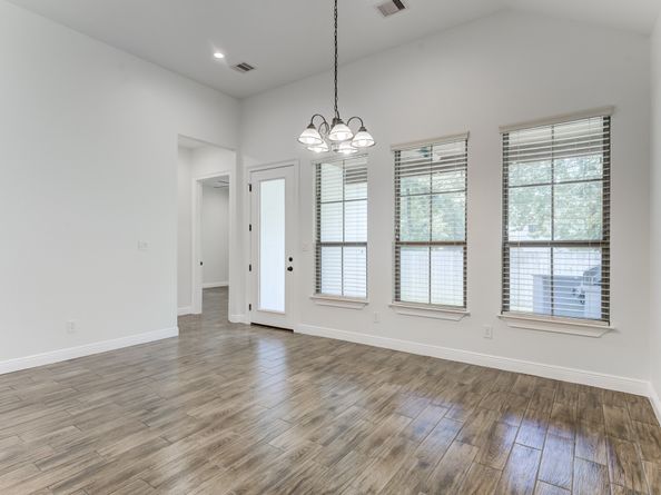2 E Wavy Oak Circle, Spring TX 77381