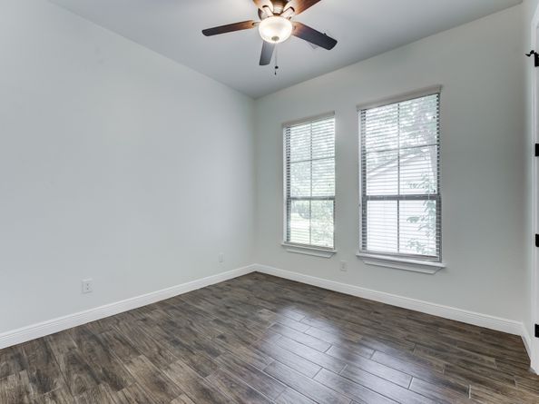 2 E Wavy Oak Circle, Spring TX 77381