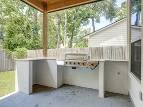 2 E Wavy Oak Circle, Spring TX 77381