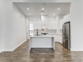 2 E Wavy Oak Circle, Spring TX 77381