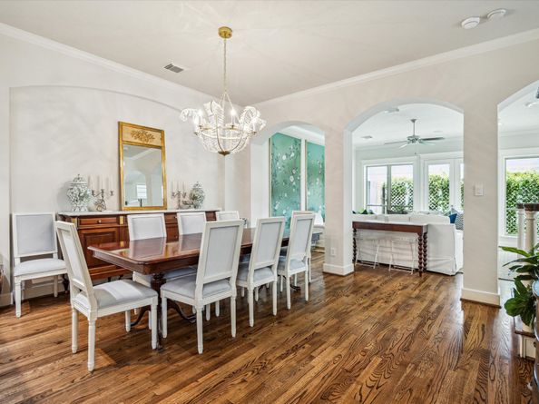 1442 Lawrence Street, Houston TX 77008