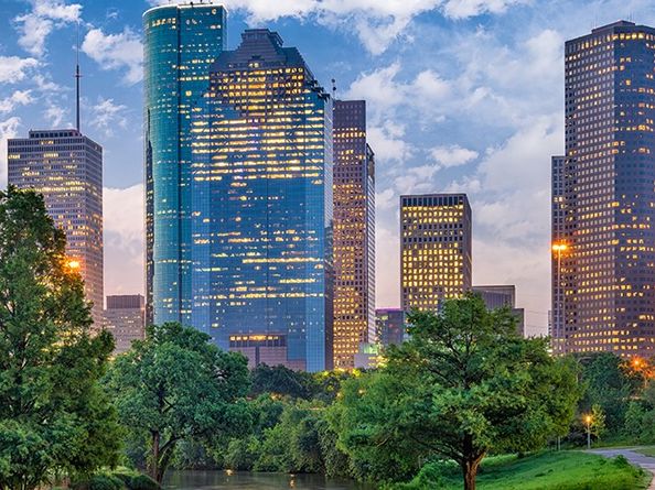 322 Neyland Street, Houston TX 77022