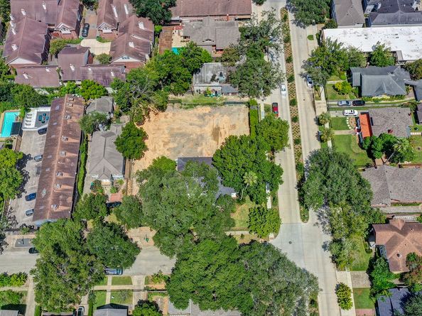 3416 Audubon Place, Houston TX 77006