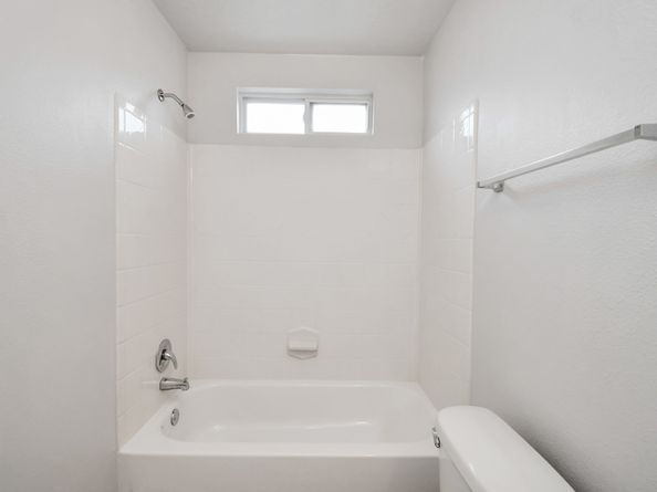 5527 Hamill Ranch Lane, Houston TX 77066