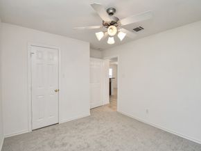 5527 Hamill Ranch Lane, Houston TX 77066