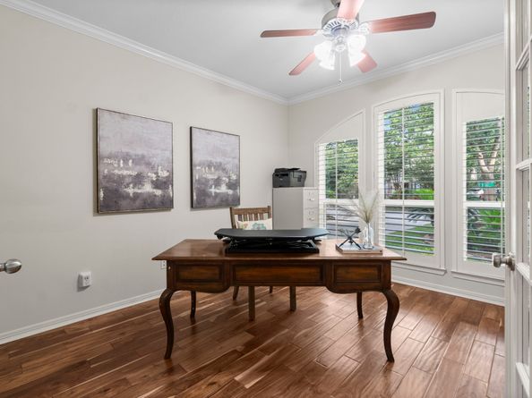 22 Royal Ridge Place, The Woodlands TX 77382