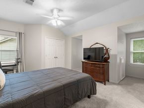 22 Royal Ridge Place, The Woodlands TX 77382