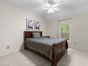 22 Royal Ridge Place, The Woodlands TX 77382