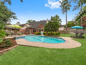 22 Royal Ridge Place, The Woodlands TX 77382