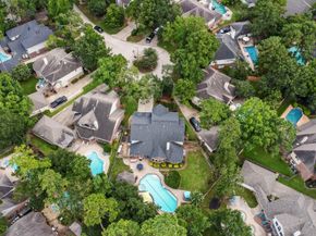 22 Royal Ridge Place, The Woodlands TX 77382